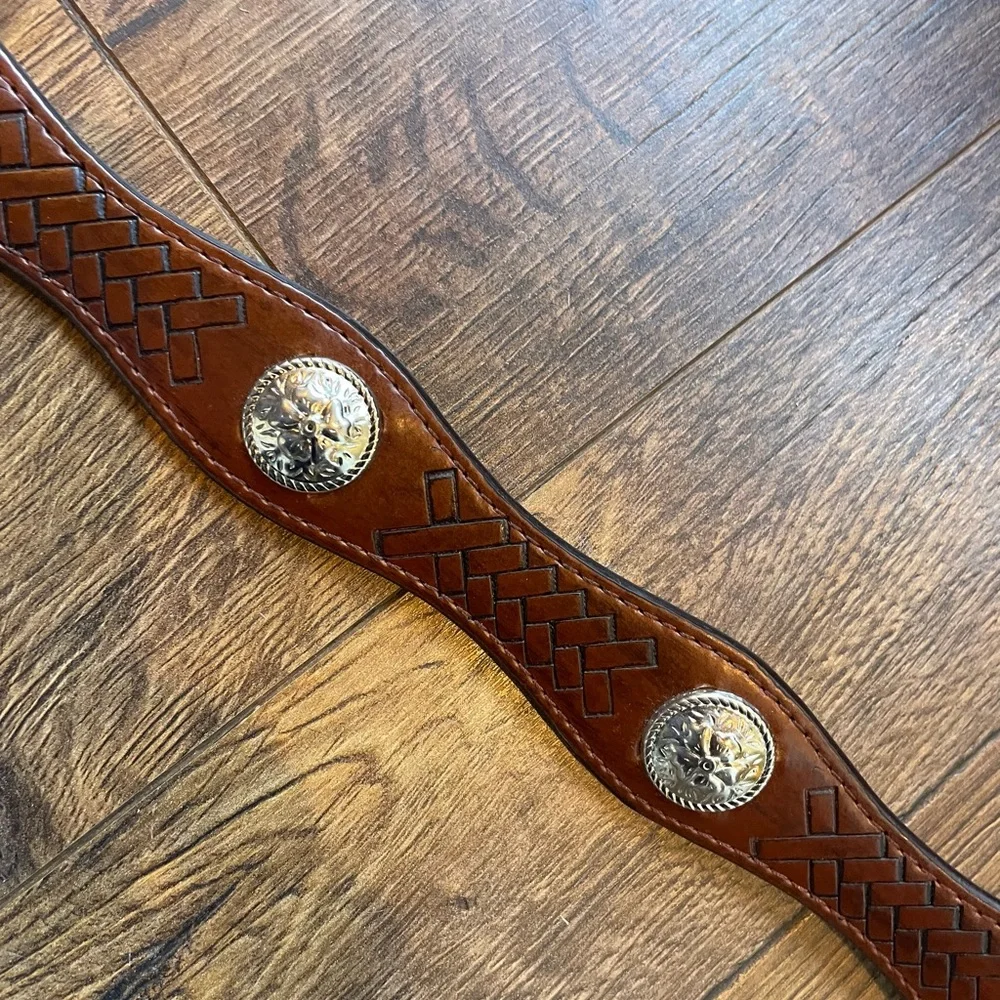 Brown Leather Belt with Silver Buckle, Western Style Size Youth Medium - Picture 7 of 10